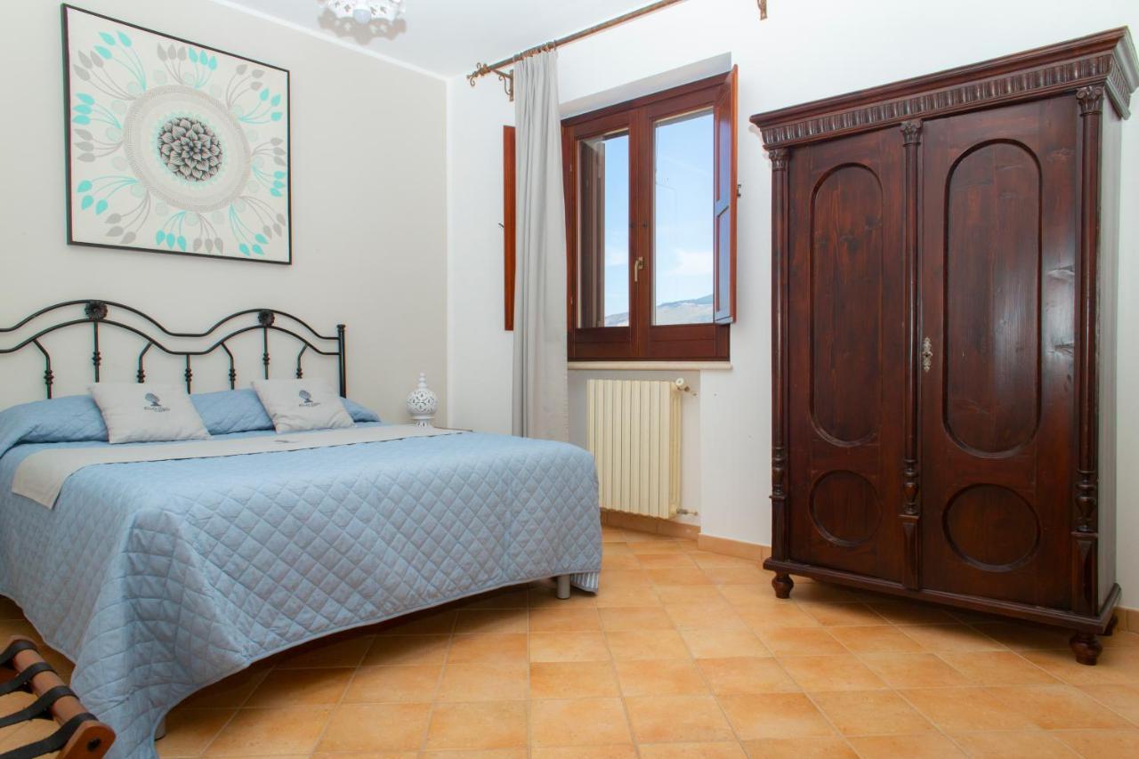 Villa Feudo Giglio Country Charme Calatafimi Exterior foto