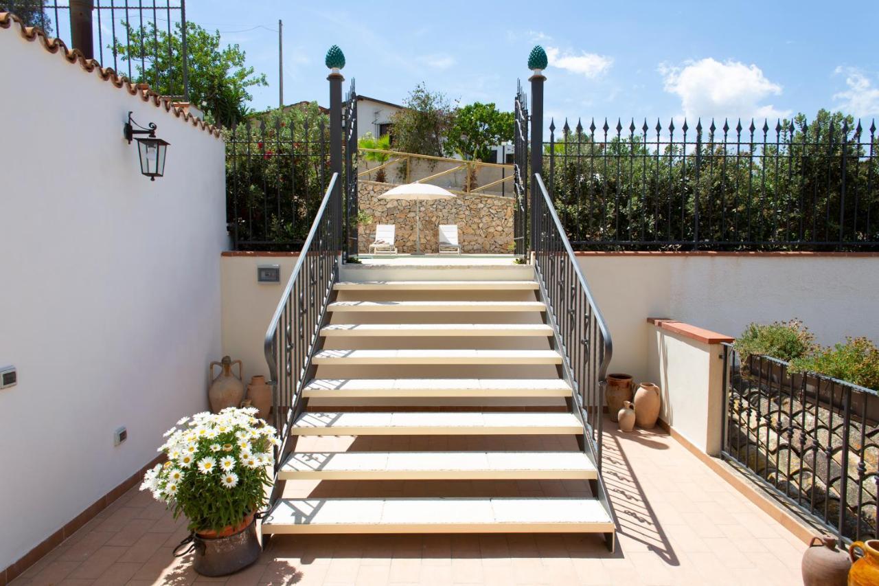 Villa Feudo Giglio Country Charme Calatafimi Exterior foto